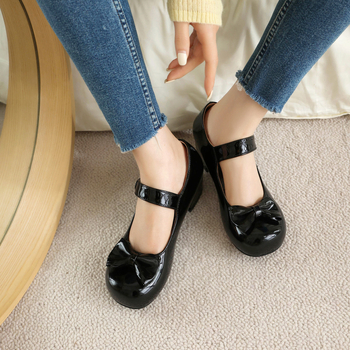 Pantofi Lolita – închidere Velcro, PU suprafață, talpă din cauciuc, toc pătrat