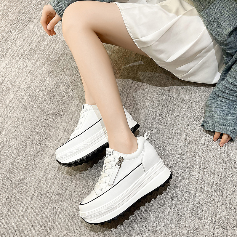 Ženske platforme cipele s povećanjem visine, kožni gornji dio, dvije sloja kože, vezanje, potplat od poliuretana