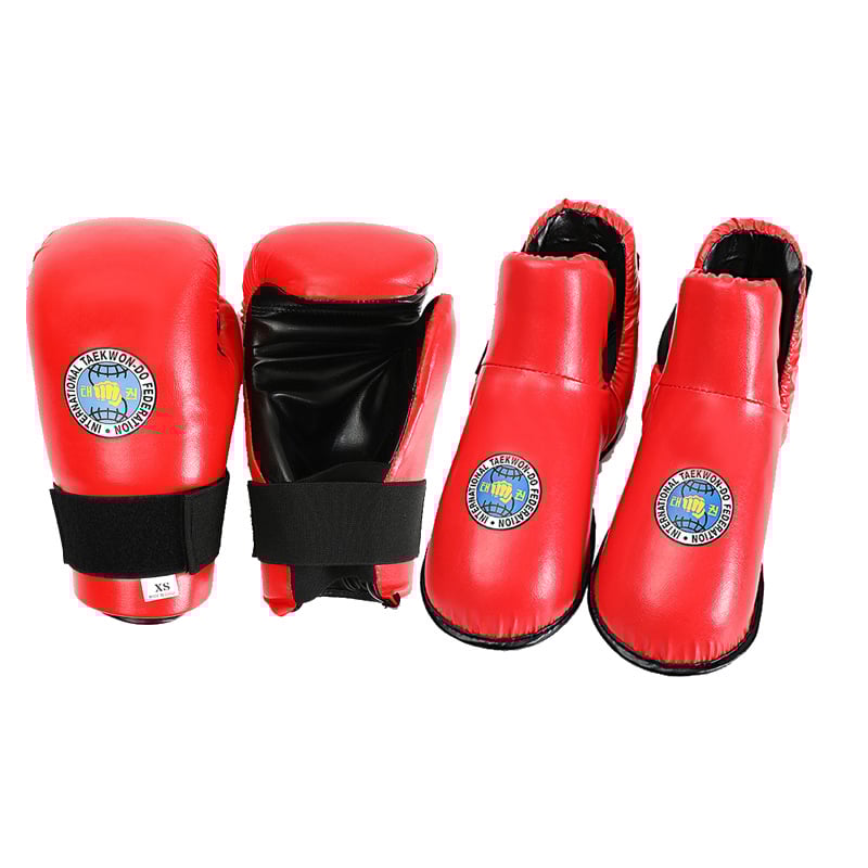 ITF Taekwondo rukavice i zaštitne navlake za stopala za natjecateljsku pripremu – zaštitni dijelovi: dlan, zglob, lakat, gležanj; materijal: poliestersko vlakno