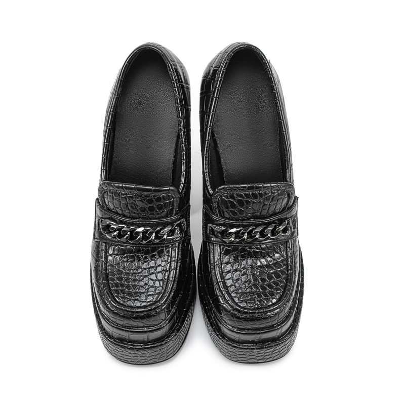 Női magas sarkú cipő négyzetes orral és vastag sarokkal — felső: szuper rost; belső: természetes bőr; talp: gumi; sarokmagasság: >8 cm