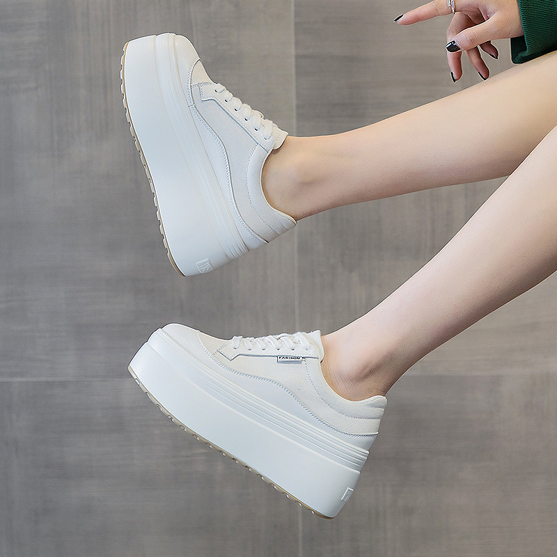 Női platformos cipő — kerek orr, felsőrész két réteg bőrből, 6–8 cm-es sarok, muffin sarok, mindennapi, lezser stílus