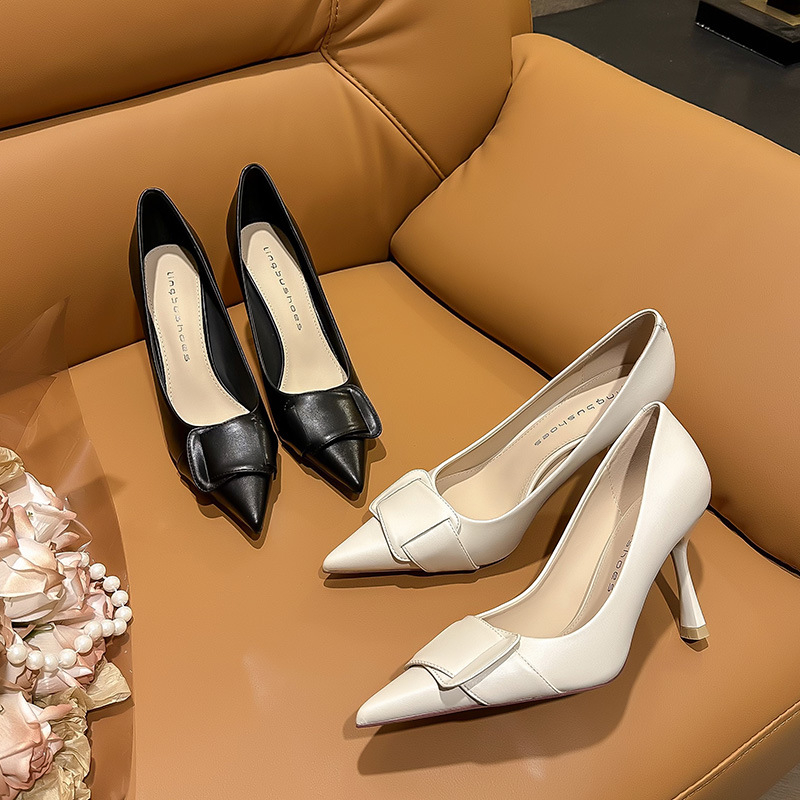 Pantofi stiletto cu vârf ascuțit, PU partea superioară, toc subțire, înălțime toc 6-8 cm