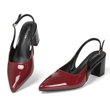 Ženske visoke potpetice s debelim petom, šiljatim nosom, otvorenom stražnjem dijelu, kopčom i jednim remenom (Nos: šiljat; Visina pete: 3-6 cm; Tip pete: debeli; Potplat: TPU; Uložak: PU)