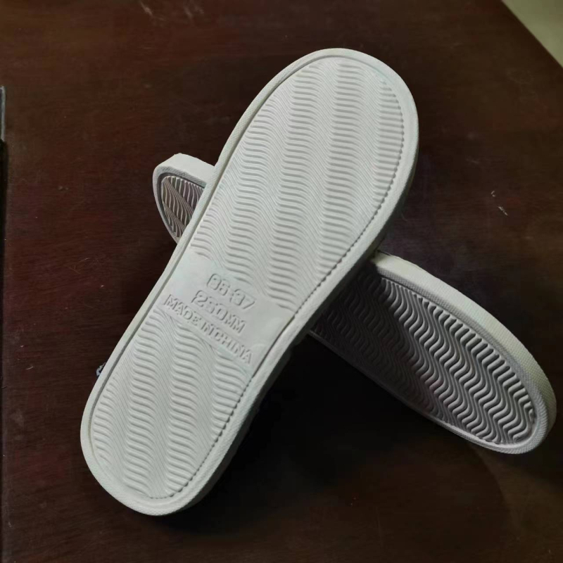 Papuče PVC potplata, plastična potplata, protuklizna i tiha, pamukasta površina