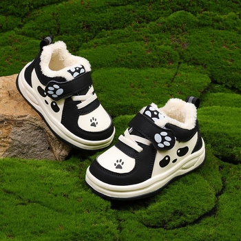 Dječje tenisice s cartoon motivom, gornji dio od umjetne kože, potplat od plastike, za uzrast 1–3 godine, jesen-zima