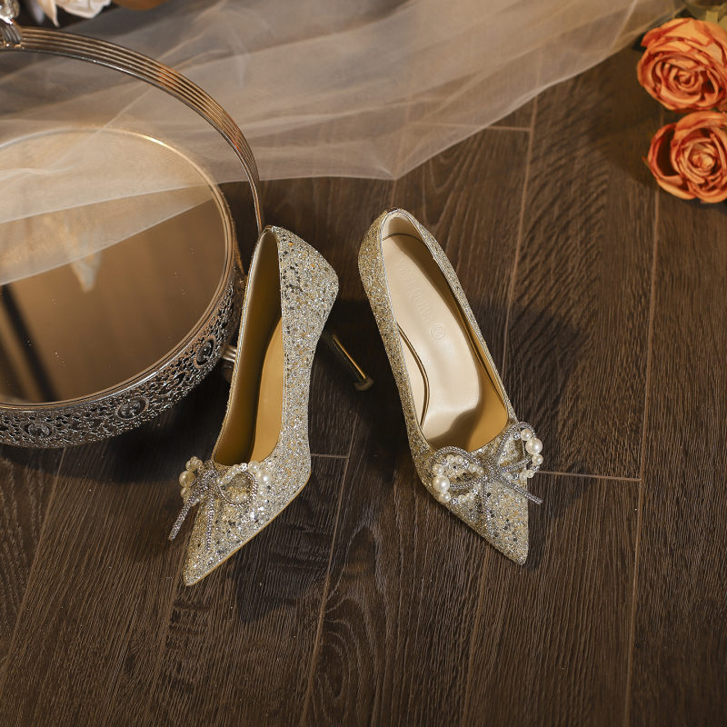 Pantofi de mireasă pentru femei, toc înalt pentru picioare late — vârf ascuțit, toc 6–8 cm, partea superioară Greet, căptușeală și branț din Super fiber, talpă Rubber