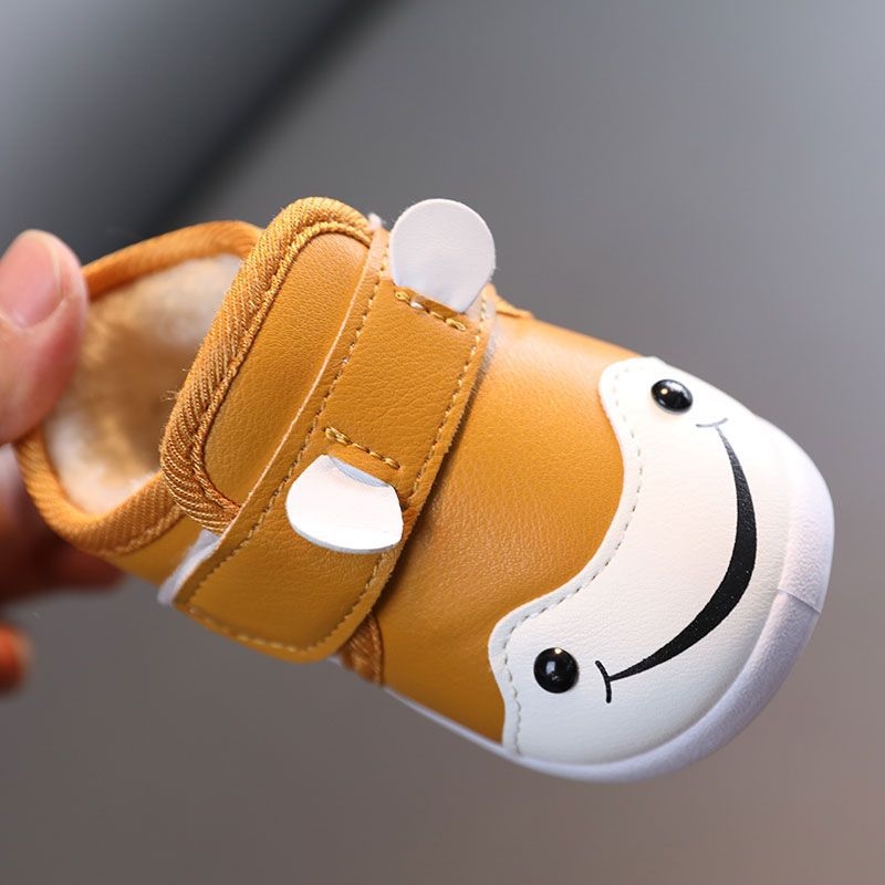 Dječje cipele za hodanje 1–3 godina – gornji dio umjetna koža, crtani uzorak, plastična potplat