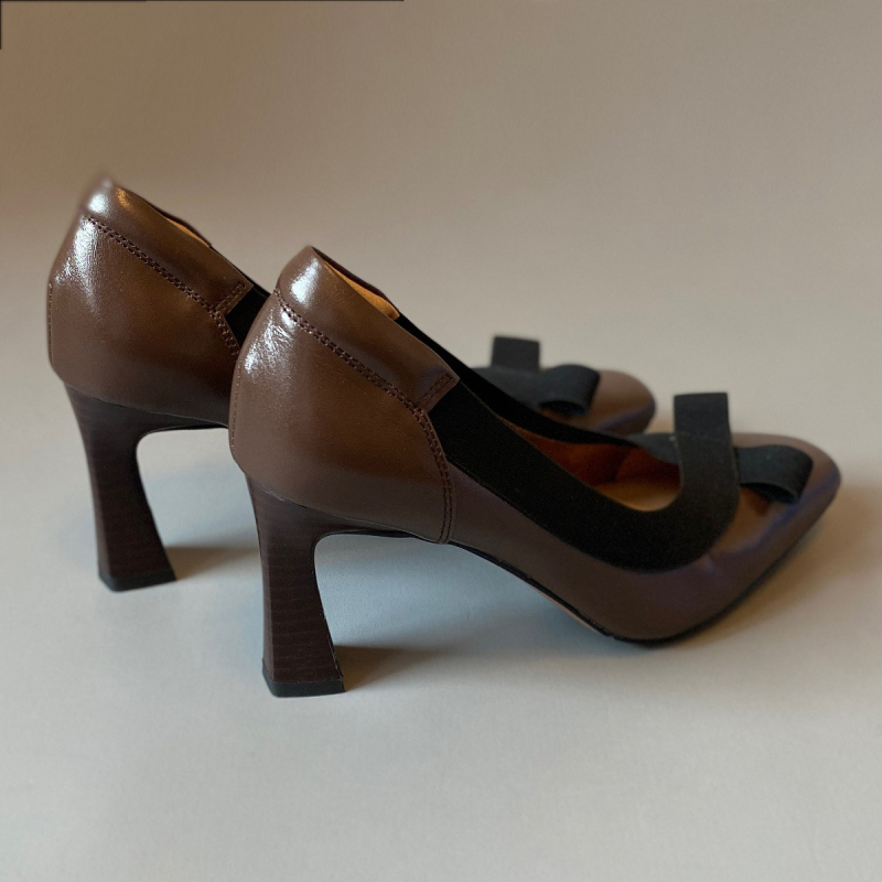 Ženske loafere s kvadratnim vrhom, tankim petom 6-8 cm, slip-on, potplat od prirodne gume