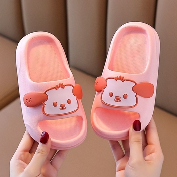 1–3 éves gyermekeknek mesefigurás papucs, beltéri csúszásmentes, nyári, vastag EVA talppal