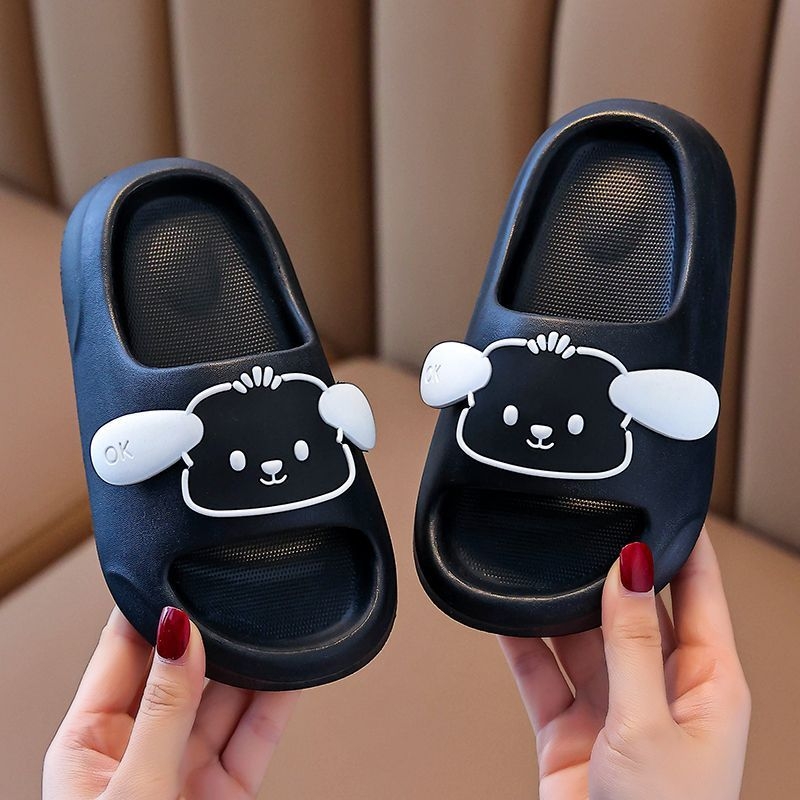 1–3 éves gyermekeknek mesefigurás papucs, beltéri csúszásmentes, nyári, vastag EVA talppal