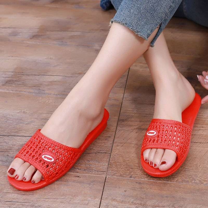 Ženske PVC papuče za dom – gornji dio PVC, potplat PVC, debljina potplata 11 cm i više, ravna peta, lake, protuklizne, otporne na habanje