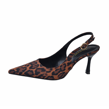 Visoke štikle s leopard uzorkom, špičat vrh, visina potpetice 3–6 cm, tanak potplat, gornji materijal: super vlakno