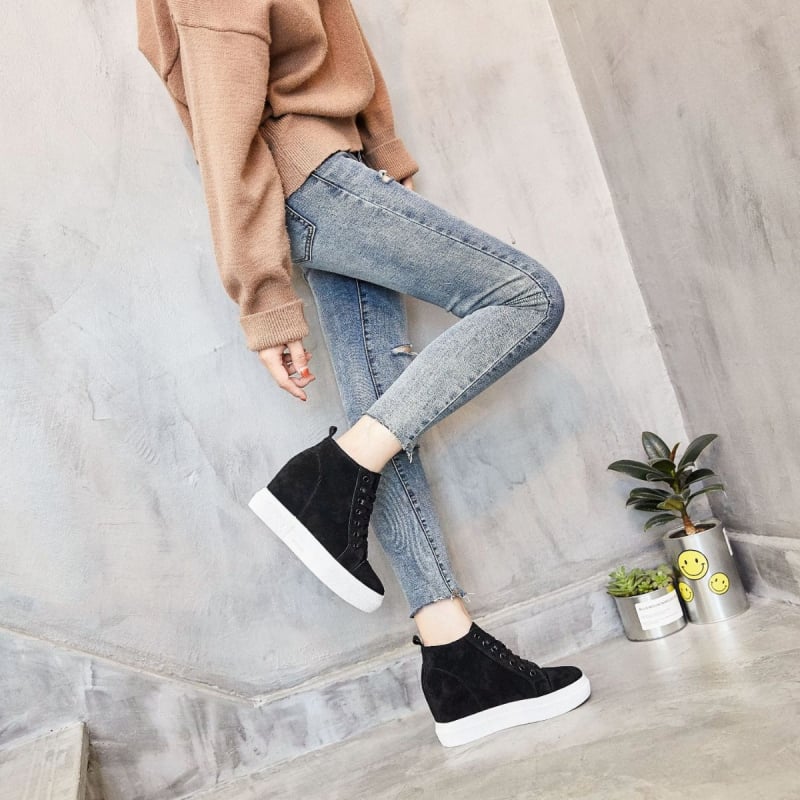 Ženske kožne čizme s unutarnjim porastom, visokim gornjim dijelom s vezanjem, Martin stil, 8 cm debeli gumeni potplat