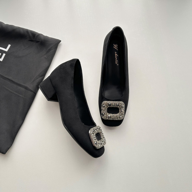 Ženske cipele od semiša s kvadratnim nosem, debeli pet 6–8 cm, slip-on, gumeni đon.
