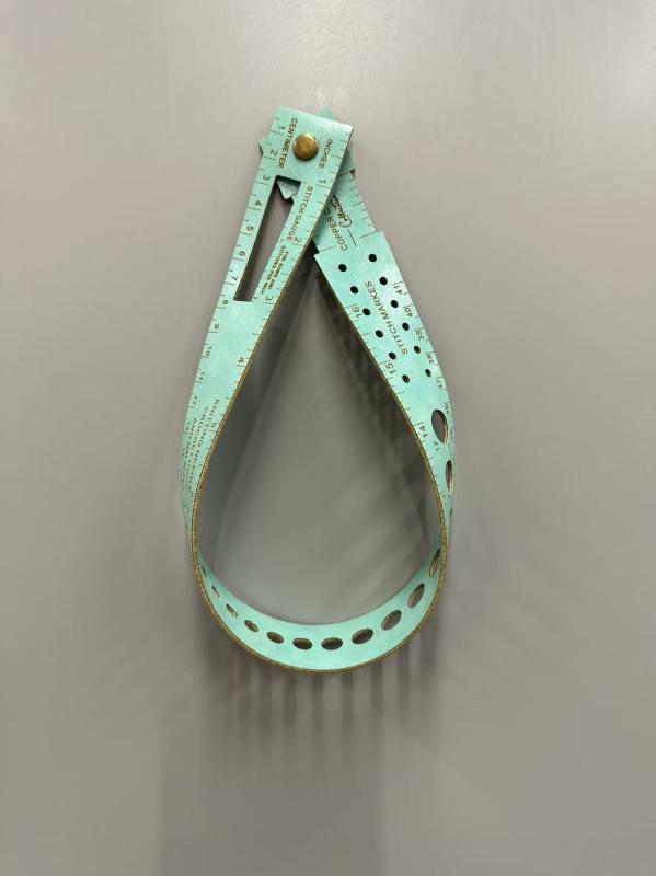 7-in-1 bőr mérőeszköz, bőrből készült konstrukció, 10 egység mérési tartomány