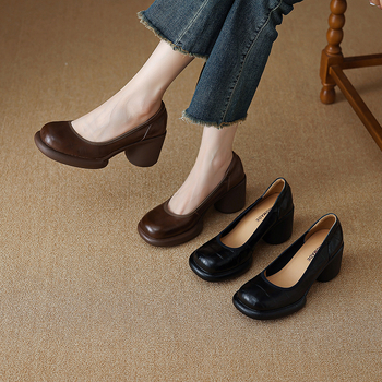 Pantofi Mary Jane din piele naturală, vârf rotund, toc mediu 3–6 cm, toc gros, talpă din cauciuc