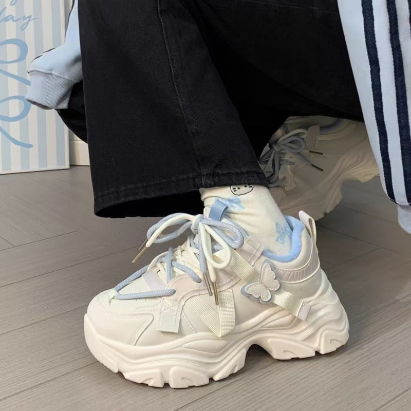 Ženske tenisice tipa dad s fleece podstavom, mrežasti gornji dio, gumena potplata, platforma 3–5 cm, vezanje