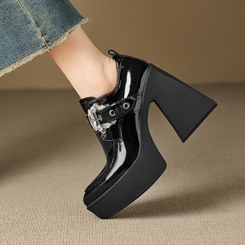 Pantofi Mary Jane — vârf rotund, toc mediu 3–6 cm, partea superioară din piele de vită, talpă din tendon de vită, căptușeală din piele de porc