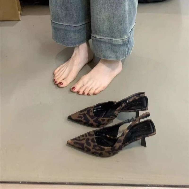 Sandale pentru femei cu imprimeu leopard, toc înalt, vârf ascuțit, partea superioară PU, slip-on, talpă din cauciuc.