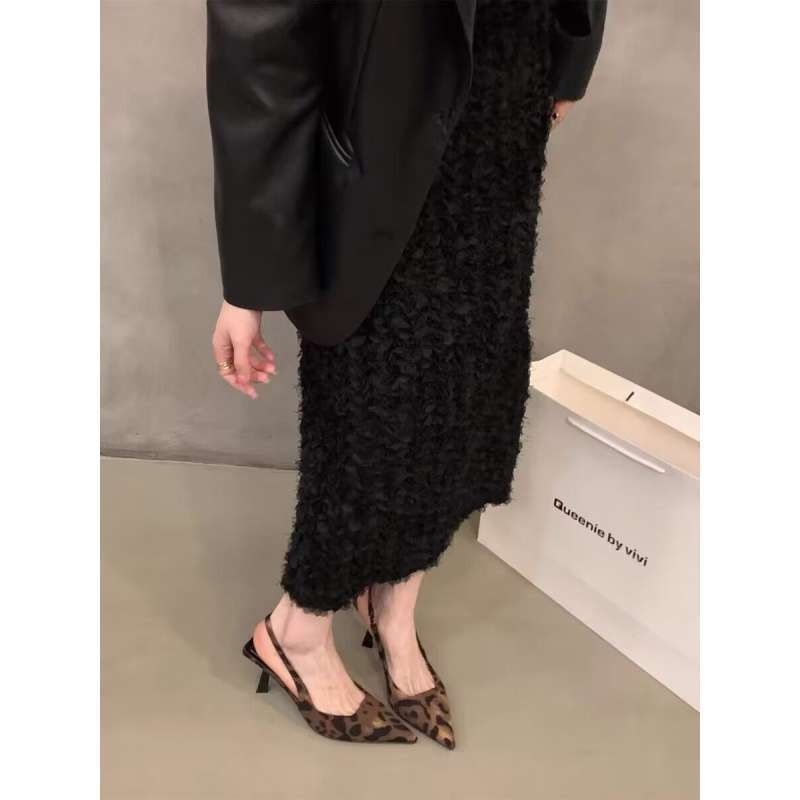 Sandale pentru femei cu imprimeu leopard, toc înalt, vârf ascuțit, partea superioară PU, slip-on, talpă din cauciuc.