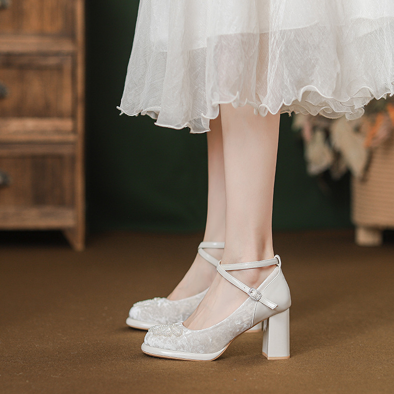 Mary Jane tocuri înalte — stil vintage, vârf rotund, partea superioară PU, toc 6-8 cm, închidere cu cataramă