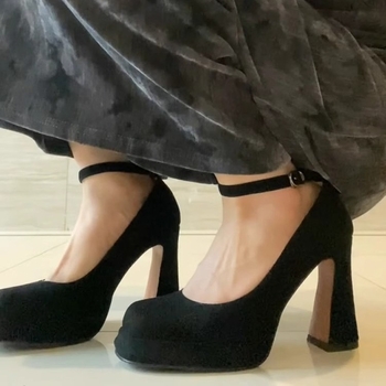 Mary Jane cipele od nubuka, kvadratni vrh, debeli visoki pet, kopčanje na kopču