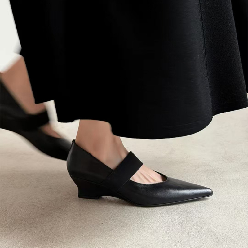 Ženske cipele na visokim petama s oštrim nosom, velur gornji dio, klinasti potpetica, 3–6 cm, slip-on