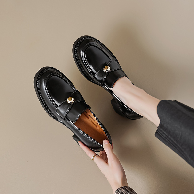 Ženske cipele s visokim petama, okrugli vrh, vamp od kože, šaren dizajn, chunky peta 6-8 cm, retro stil, slip-on