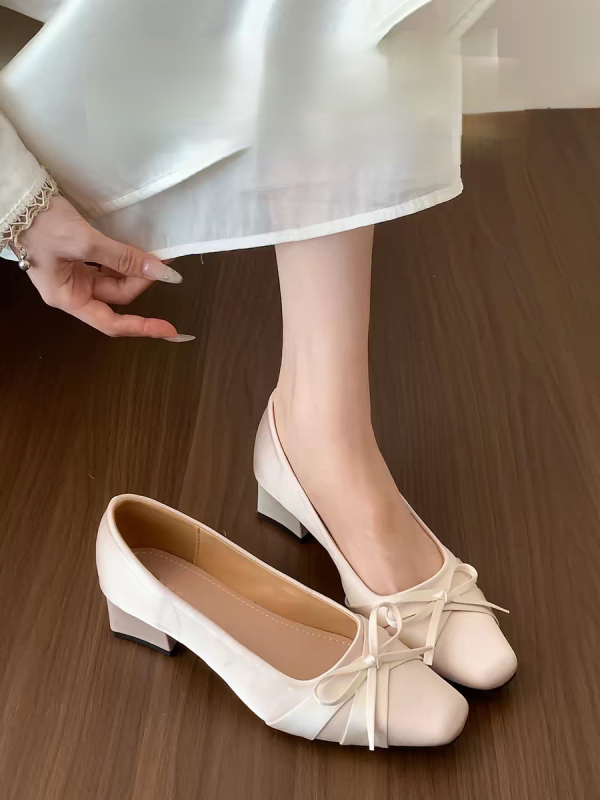 Ženske satenske salonke s kvadratnim vrhom, srednja visina potpetice 3-6 cm