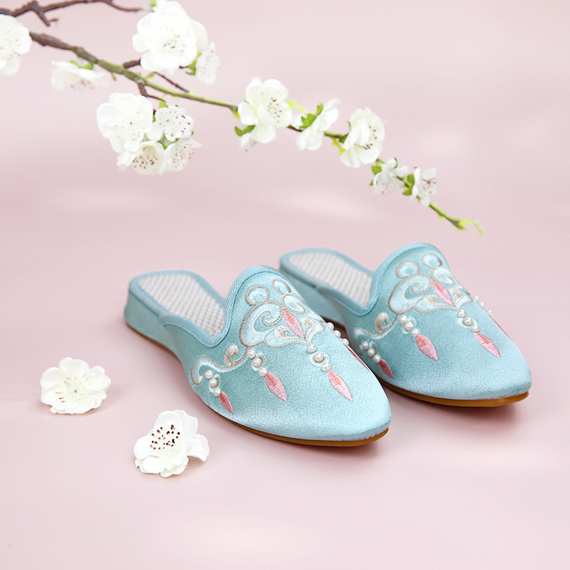 Ženske platnene cipele s izvezenim uzorkom, retro stil, cvjetni uzorak, slip-on, potplat PVC