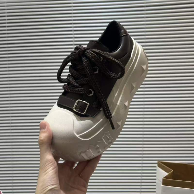 Loafers cu creștere de 8 cm, talpă groasă pe platformă, partea superioară din PU, vârf drept, închidere Velcro