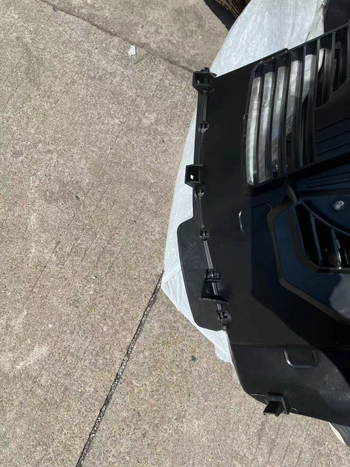 Prednja unutarnja obloga blatnika za Tesla 1063694-00-D