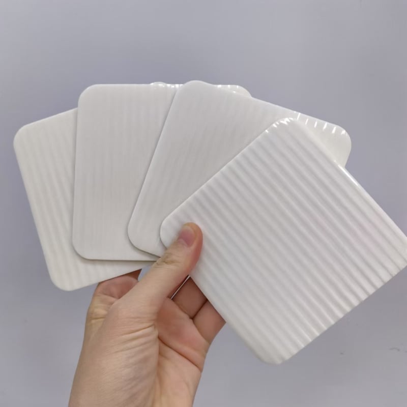 Protuklizne samoljepljive pločice za tepih – Jiaming, netkani materijal, 4 komada u pakiranju, za podnu prostirku