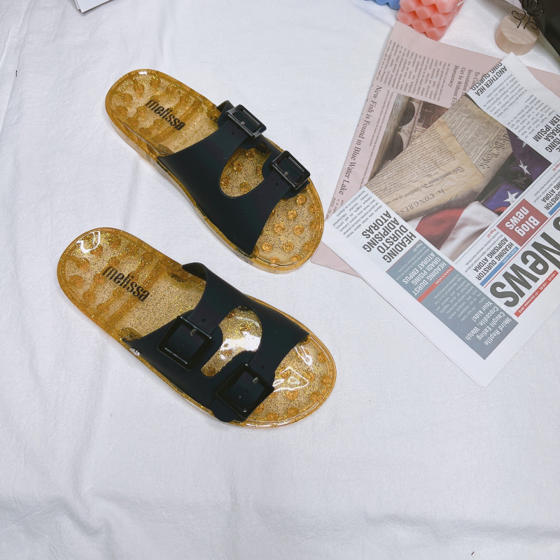 Plažne jelly papuče s leopard printom i kvadratnom kopčom; PVC gornji dio i đon; brzo sušenje, vodootporne