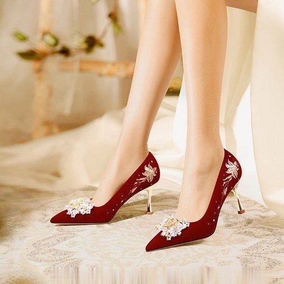 Ženske visoke potpetice, uski nos, slip-on, 6–8 cm peta, gumeni đon