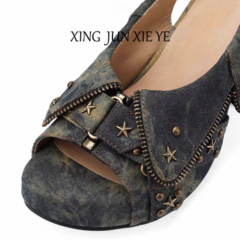 Denim sandale s remenčićima, okrugli vrh, kopča u jednoj liniji, debeli 3-6 cm petu, gumeni đon