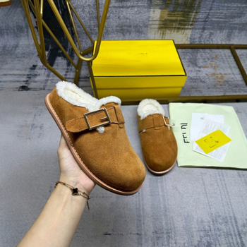 Papuci de casă pentru femei cu talpă groasă care mărește înălțimea, upper din piele întoarsă, interior din lână de miel, talpă din cauciuc, platformă 11 cm+ — Iarna 2023