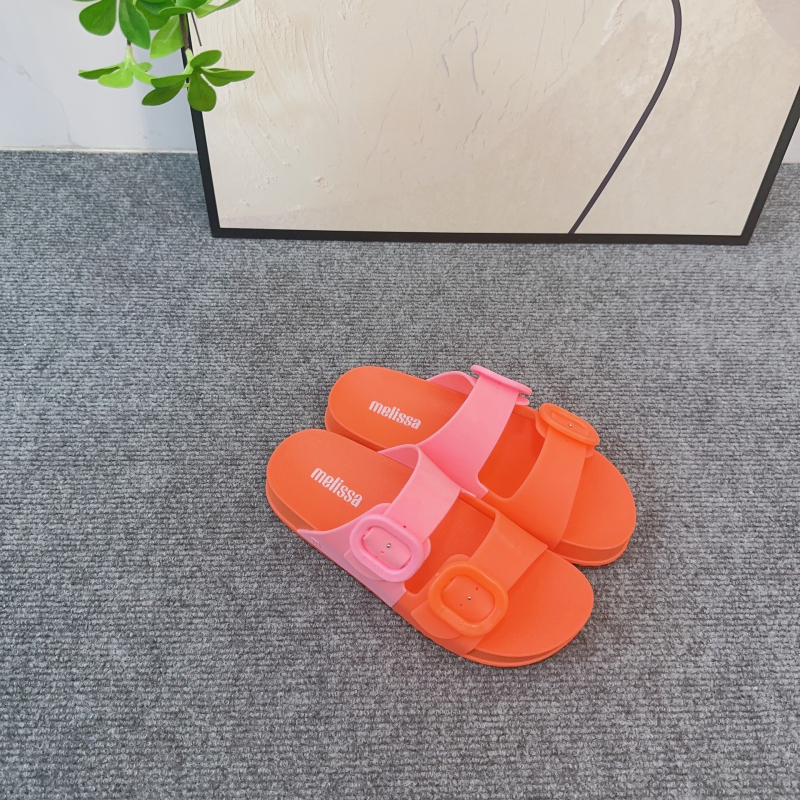Ženske sandale za plažu s dvostrukim remenčićima, PVC gornji dio i unutrašnjost, PVC đon, injekcijski oblikovan đon, ravni potplat, opušten stil