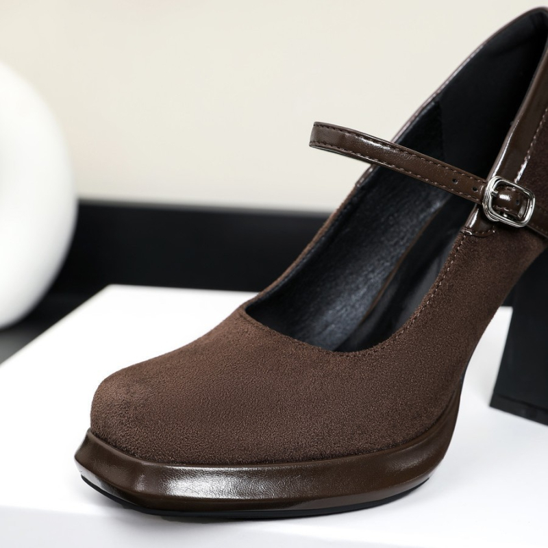 Mary Jane cipele s visokim petom, suede gornji dio, kvadratni nos, debeli pet, kopča