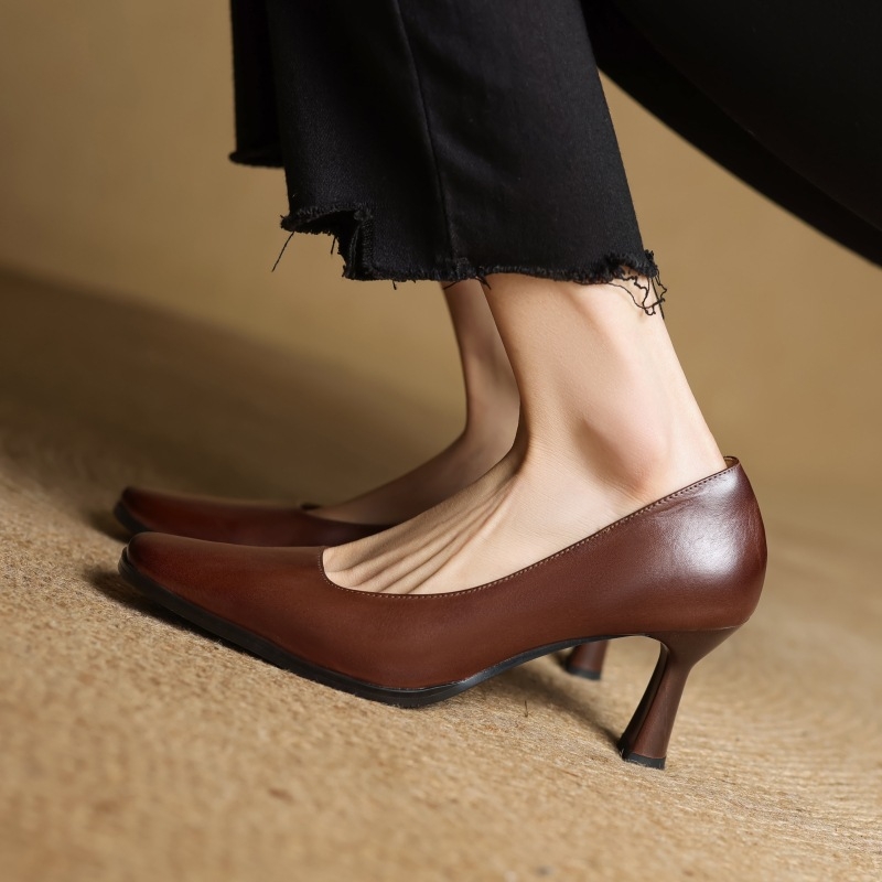 Ženske cipele teleće kože s kvadratnim nosom, slip-on, 6–8 cm tanak peti
