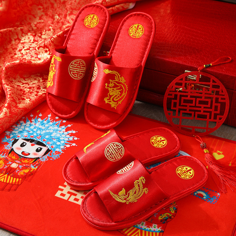 Pár svadobných papučí do interiéru – Fly-Toe, vršok z hodvábu, podrážka PVC, protišmykové, teplé, všetky ročné obdobia