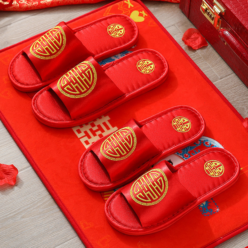 Pár svadobných papučí do interiéru – Fly-Toe, vršok z hodvábu, podrážka PVC, protišmykové, teplé, všetky ročné obdobia