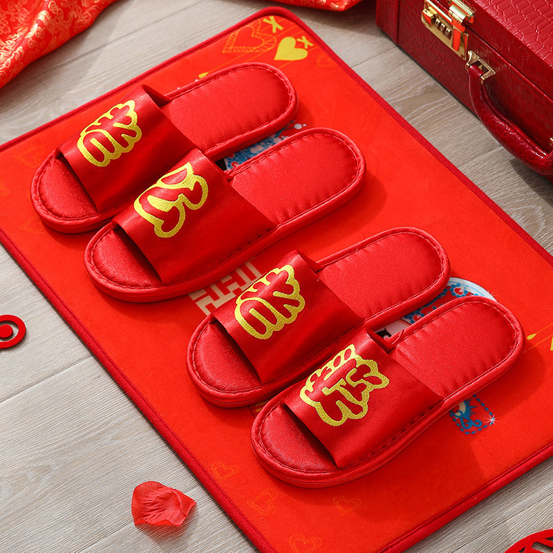 Pár svadobných papučí do interiéru – Fly-Toe, vršok z hodvábu, podrážka PVC, protišmykové, teplé, všetky ročné obdobia