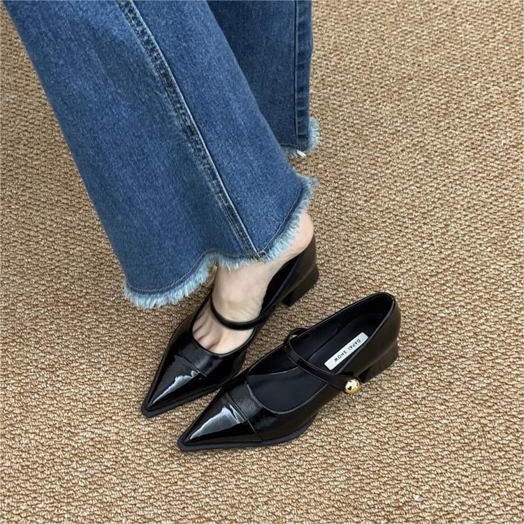 Mary Jane cipele s oštrim nosom, PU gornji dio, srednje visoke pete 3–6 cm, debeli potplat
