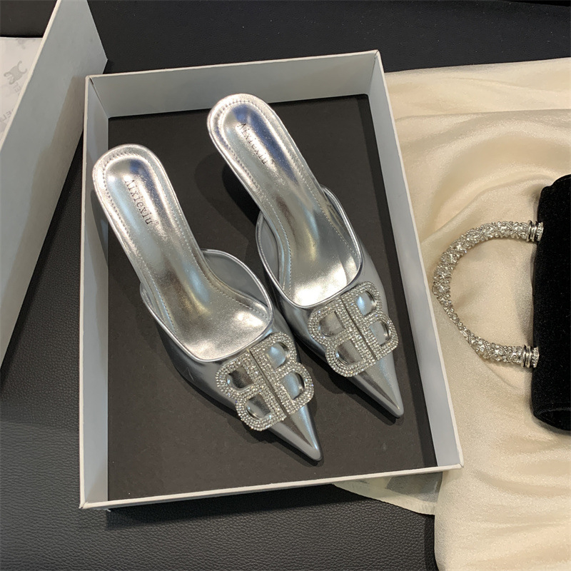 PU мюли за есен 2025 с нисък ток, остър нос, плъзгащо се затваряне, гумена подметка