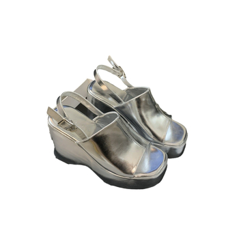 Sandale s usnom ribe, klinasti potpet 10 cm, vodootporna platforma, kopča, gornji materijal: super vlakno, đon: guma