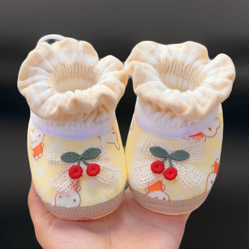 Χειμωνιάτικα βρεφικά sneakers με πάνω μέρος από βαμβάκι, fleece επένδυση και quilted σχεδίαση, στυλ πριγκίπισσας, με χαρακτήρα καρτούν, για 12–36 μήνες