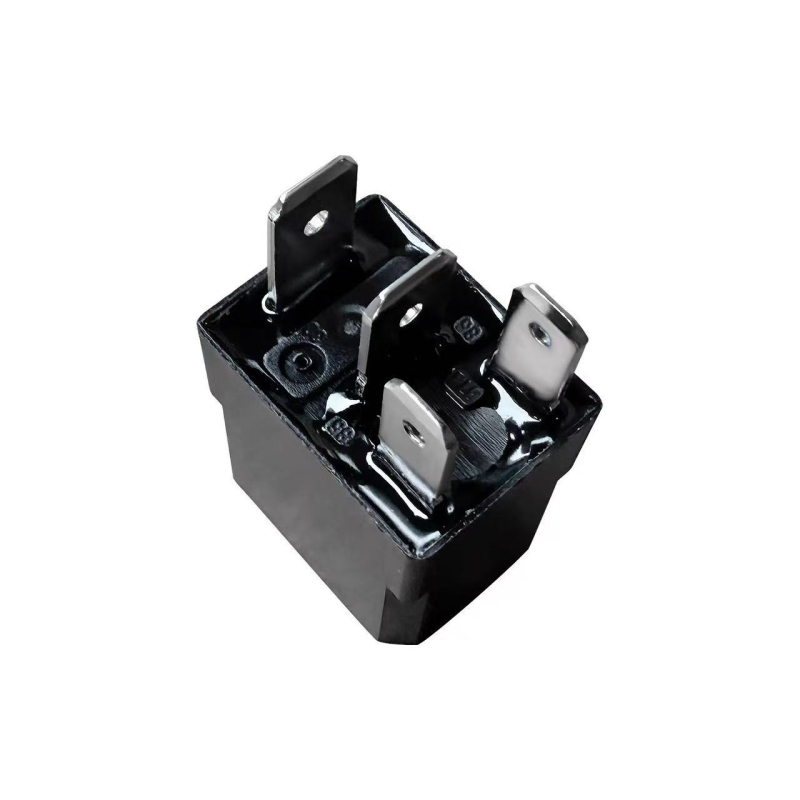 Реле за електрическа помпа EFI за офроуд мотоциклет Hengjian S1/S5, четири-пинов щепсел, оригинален резервен компонент