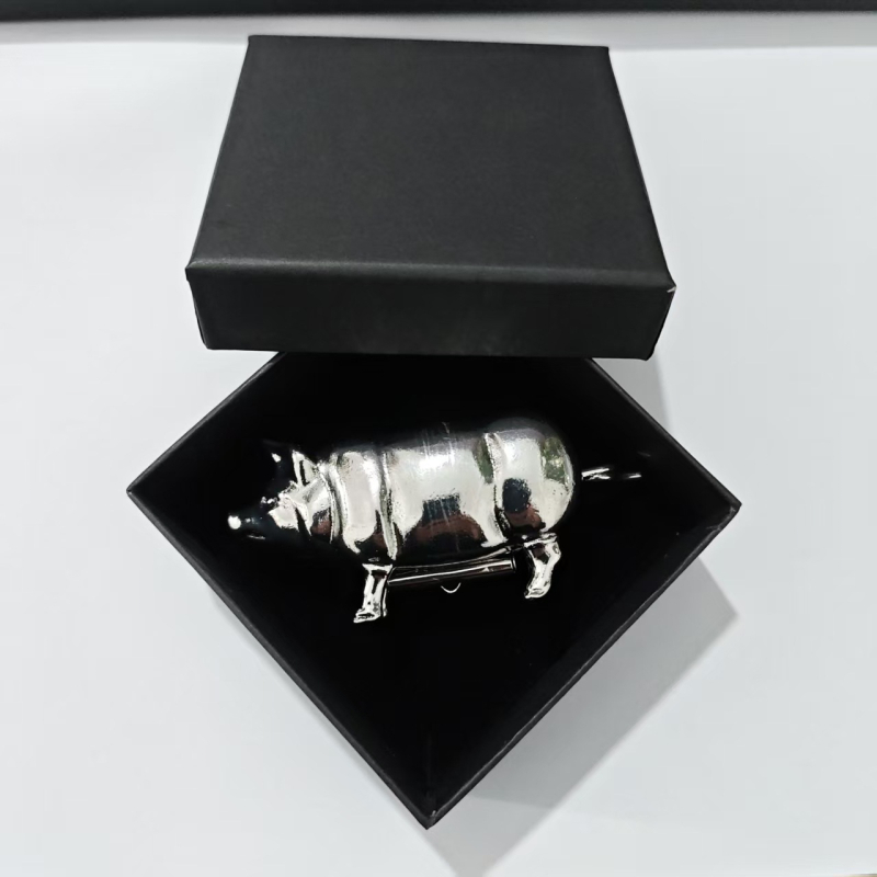 Mini mjerni trak u obliku praščića – dizajn nadahnut starinom, metalno kućište, raspon mjerenja 35, Xiaoliang 020, samostalno pakiranje (Materijal: Metal; Raspon mjerenja: 35; Marka: Xiaoliang; Šifra artikla: 020; Pakiranje: Samostalno)