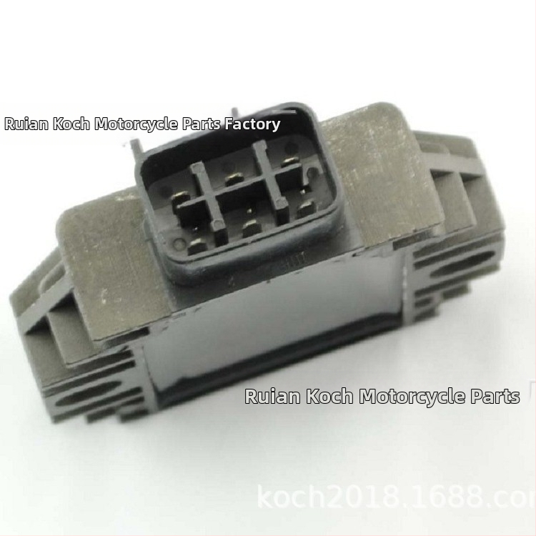 Koch KR-H2005 usmerňovač/ regulátor napätia pre ATV, kompatibilný s Honda TRX250, Yamaha YFM400, Suzuki LTZ400 — 14.5V ±0.5V, 200W